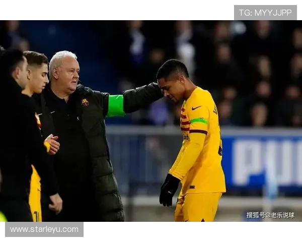 拖延时间的判罚标准：裁判何时出示黄牌和决定补时依据