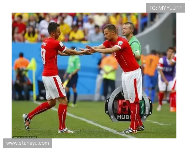 换人次数规则：比赛中允许的最大换人及加时替补规定