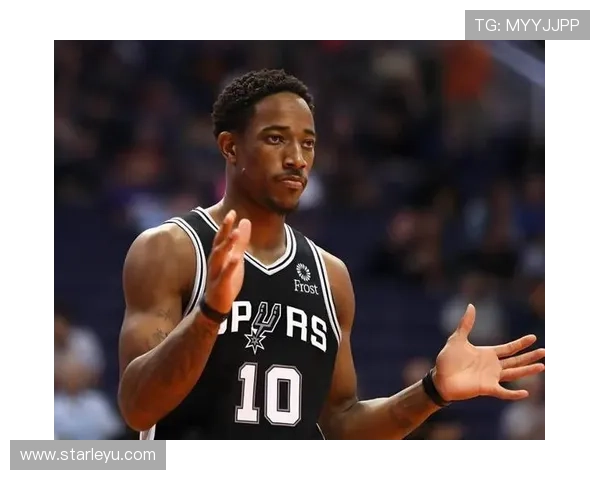 德罗赞突破进攻带动球队得分，关键时刻效率显著提升